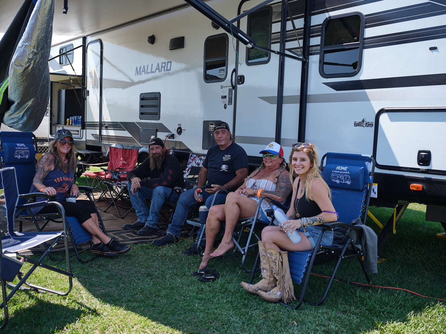 RV SPACE - FULL HOOKUP
